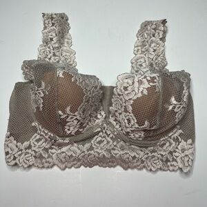 $79 Intimissimi 34B  Pretty Flowers  Balconette Bra Embroidery Lace Tan gray